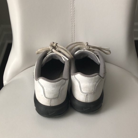 Youth Golf Shoes - Picture 4 of 4